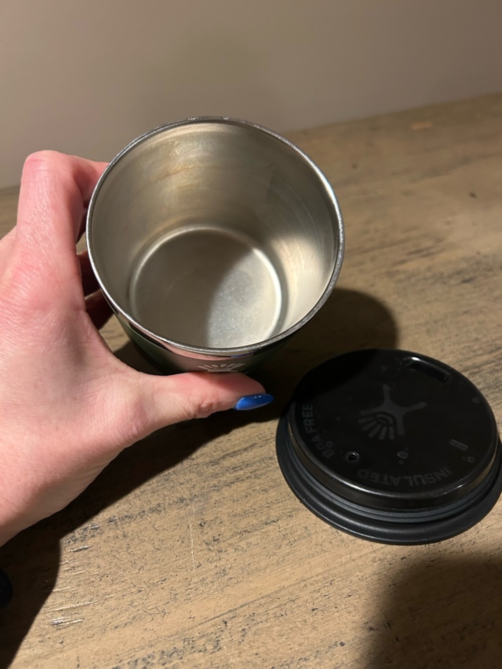 Hydro Flask Green Insulated Cup with Black Lid - Picture 3 of 4